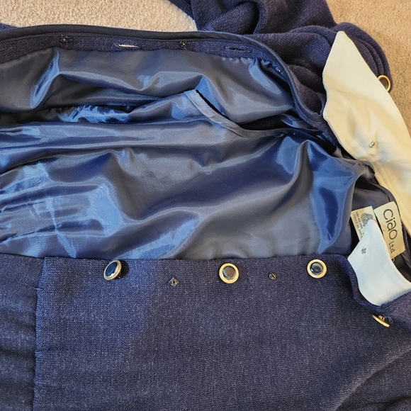 Wool button down dress. Navy. - Picture 8 of 8